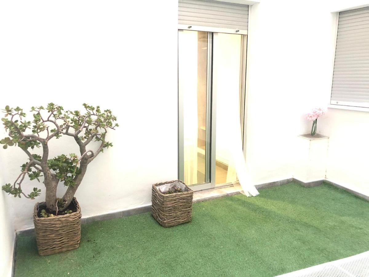 Boutique Jazmin Apartment อาลิกันเต ภายนอก รูปภาพ